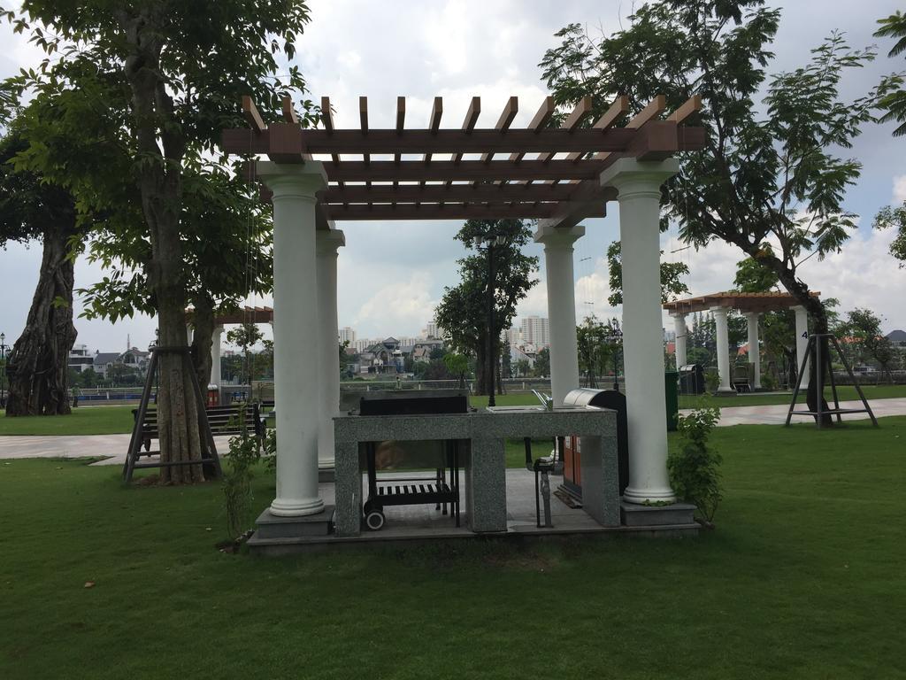 Cherry Homeapart Vinhomes Central Park โฮจิมินห์ซิตี้ ภายนอก รูปภาพ
